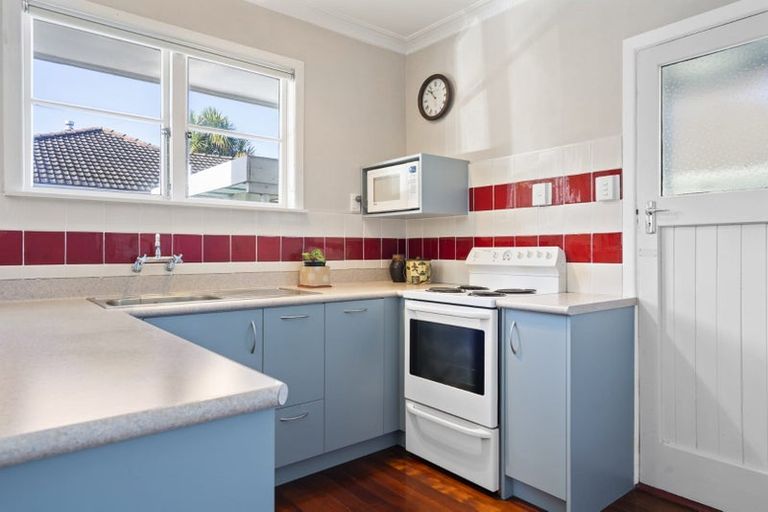 Photo of property in 46 Wordsworth Street, Leamington, Cambridge, 3432