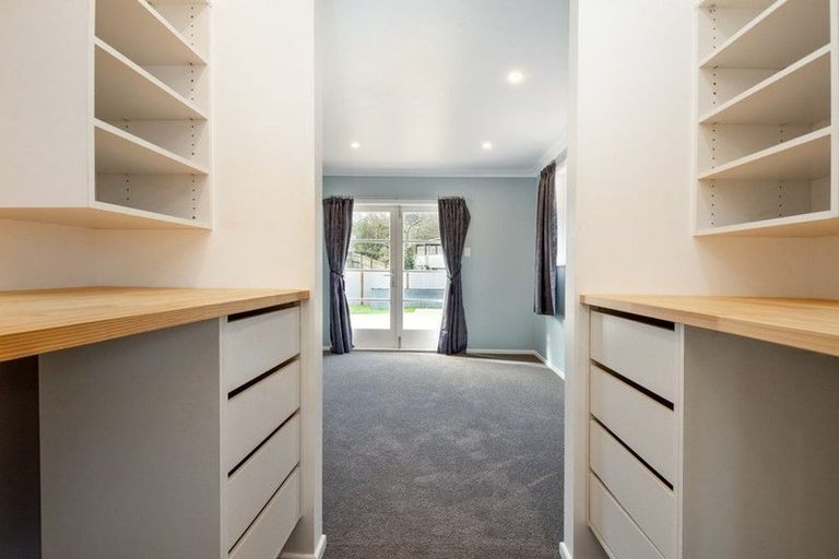 Photo of property in 38 Devon Street, Picton, 7220