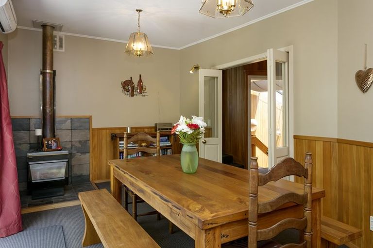 Photo of property in 12 Waihora Street, Taupo, 3330