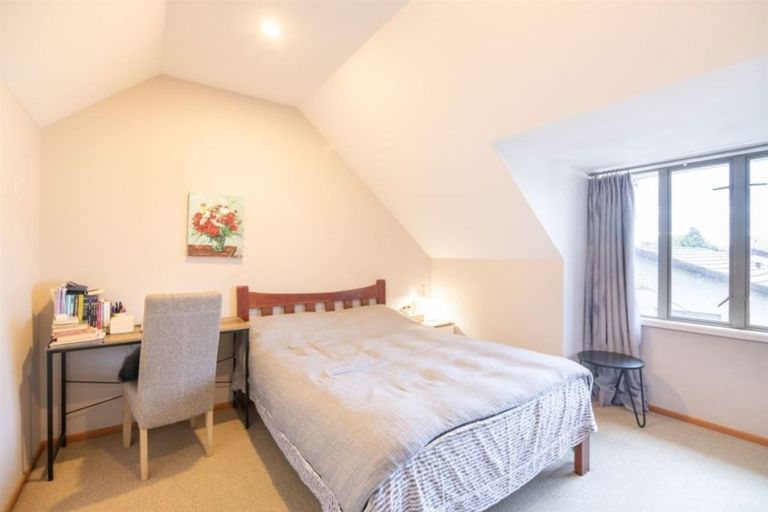 Photo of property in 2/70 Picton Avenue, Riccarton, Christchurch, 8011