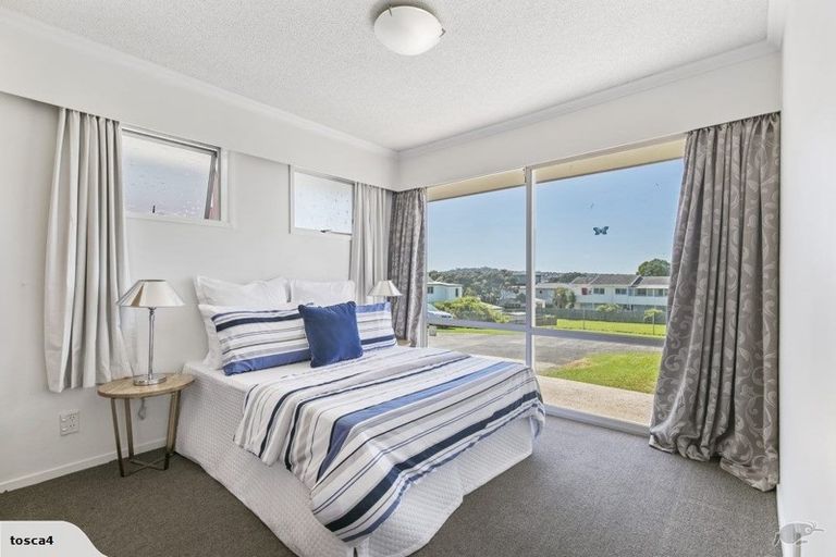 Photo of property in 1/11a Ngaio Avenue, Mangere Bridge, Auckland, 2022