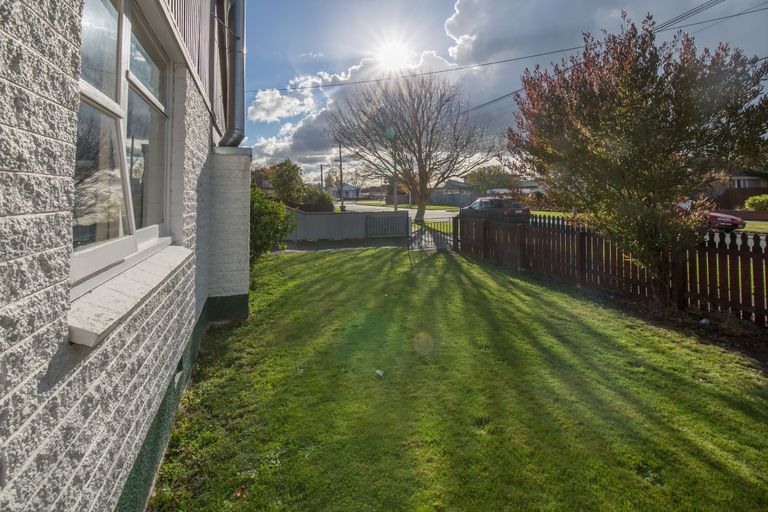 Photo of property in 10 Pamela Street, Linwood, Christchurch, 8062