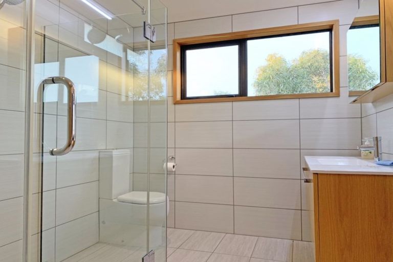 Photo of property in 39 Settlement Hill Road, Owaka, 9586