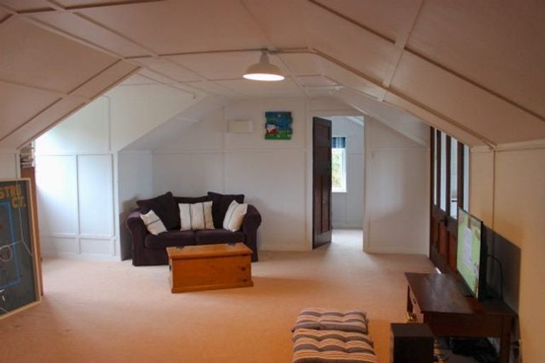 Photo of property in 27 Seaview Road, Brighton, Dunedin, 9035