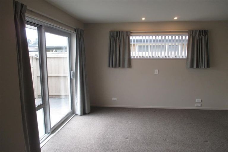 Photo of property in 32 Taiore Crescent, Marshland, Christchurch, 8083