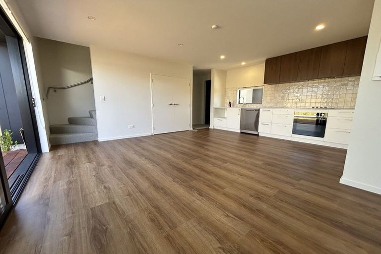 Photo of property in 10/527 Hereford Street, Linwood, Christchurch, 8011