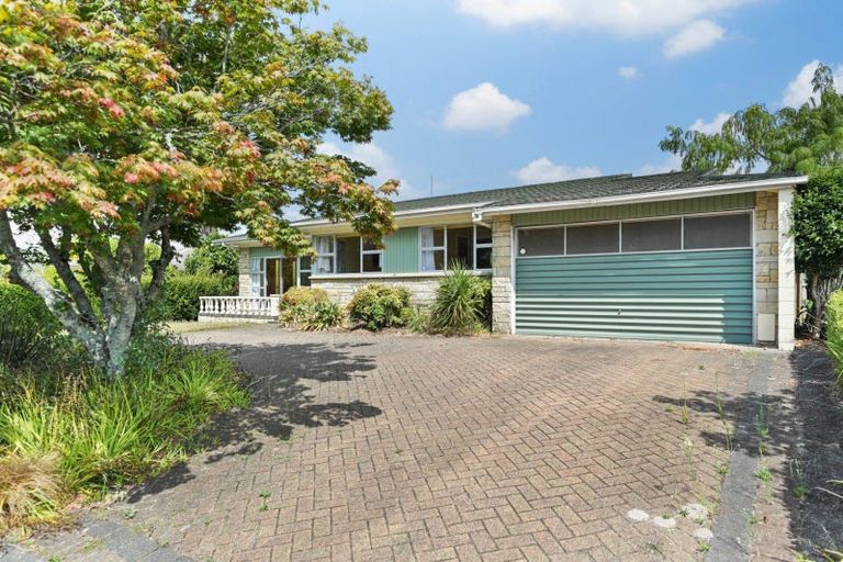 Photo of property in 10 Glen Lynne Avenue, Queenwood, Hamilton, 3210