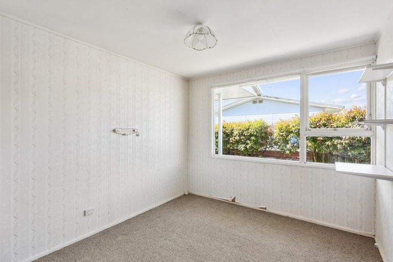 Photo of property in 24 Makarini Street, Paraparaumu, 5032