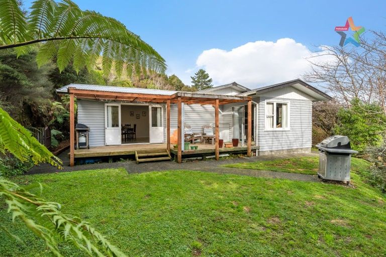 Photo of property in 18 August Avenue, Wainuiomata, Lower Hutt, 5014