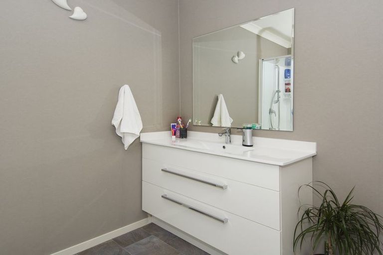 Photo of property in 36 Grantston Drive, Pyes Pa, Tauranga, 3112