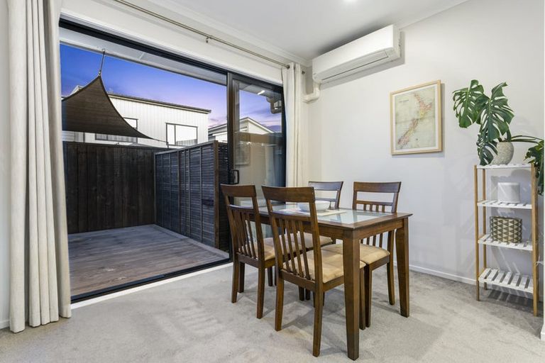 Photo of property in 7 Sacred Kingfisher Road, Hobsonville, Auckland, 0616