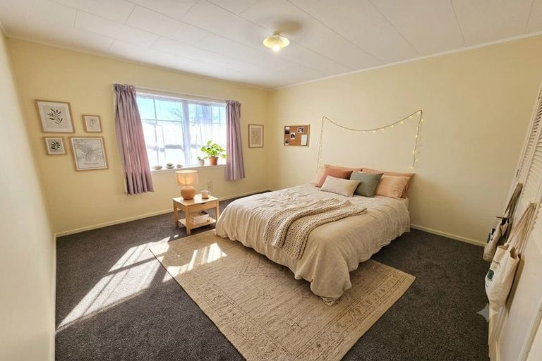 Photo of property in 61 Alabaster Drive, Papatoetoe, Auckland, 2025
