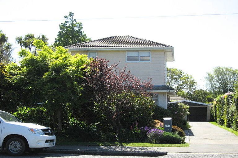 Photo of property in 25a Gleneagles Terrace, Ilam, Christchurch, 8053