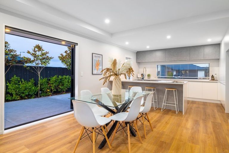 Photo of property in 11 Leader Street, Marshland, Christchurch, 8083