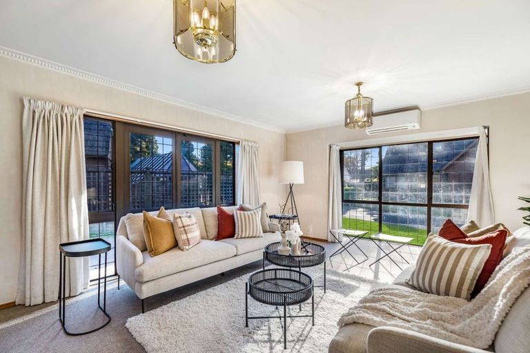 Photo of property in 6 Huntington Lane, West End, Palmerston North, 4410