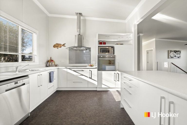 Photo of property in 64 Mckerrow Street, Shiel Hill, Dunedin, 9013