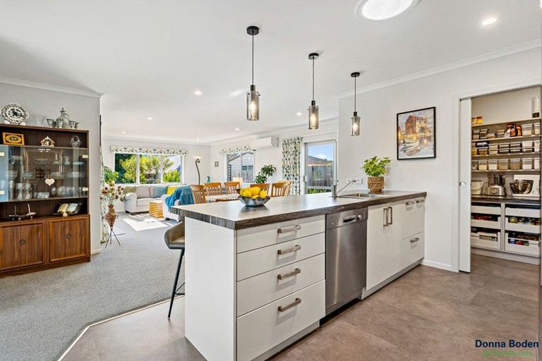 Photo of property in 9 Hogan Street, Pukekohe, 2120