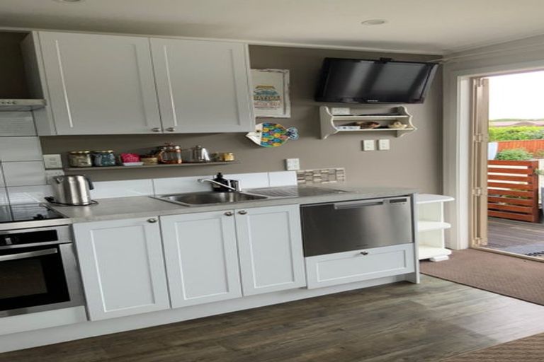 Photo of property in 22 Cirrus Place, Omarama, 9412