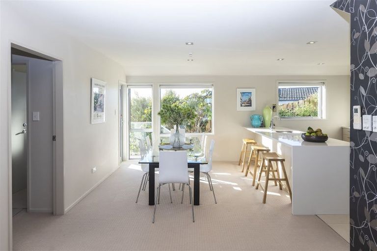 Photo of property in 135 Major Hornbrook Road, Mount Pleasant, Christchurch, 8081