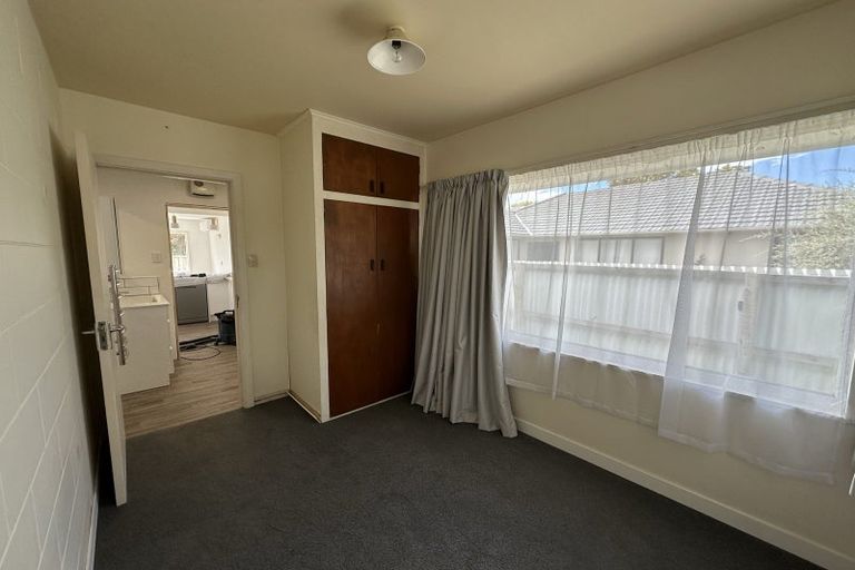 Photo of property in 44 Barnes Road, Redwood, Christchurch, 8051