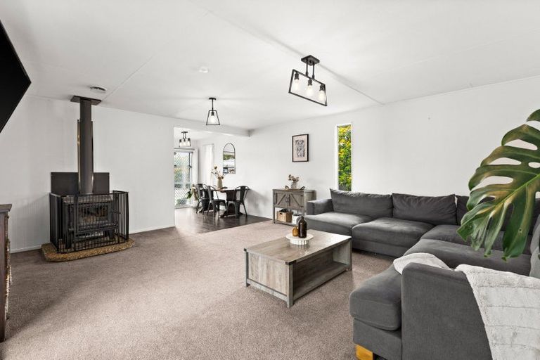 Photo of property in 9 Cabot Place, Flaxmere, Hastings, 4120