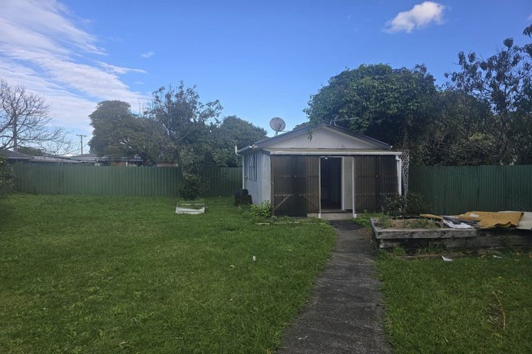 Photo of property in 4 Braeburn Place, Takanini, 2112