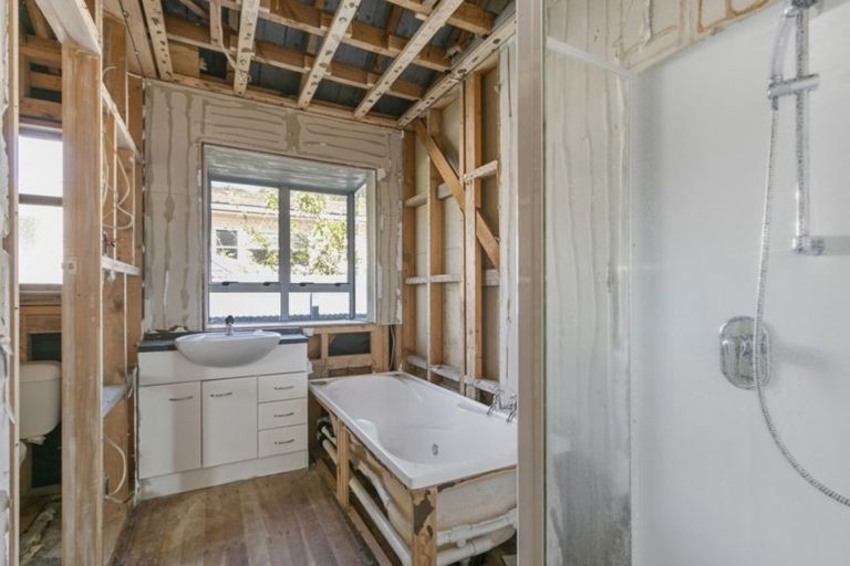 Photo of property in 5 Ngaio Street, Wainuiomata, Lower Hutt, 5014