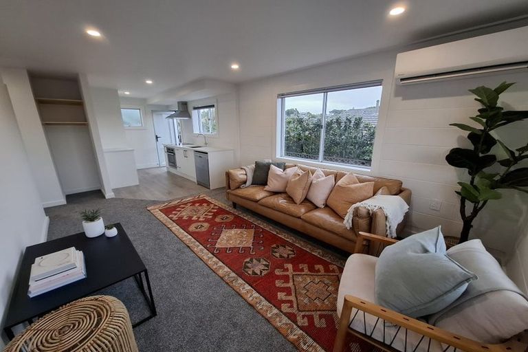 Photo of property in 33 Fulford Street, New Plymouth, 4310