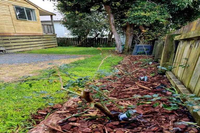 Photo of property in 54 Karaka Road, Beachlands, Auckland, 2018