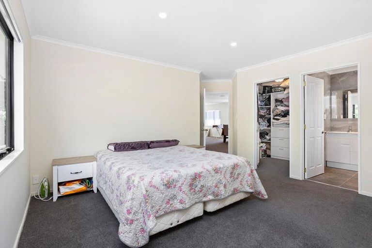 Photo of property in 26 The Enclave, Totara Heights, Auckland, 2105