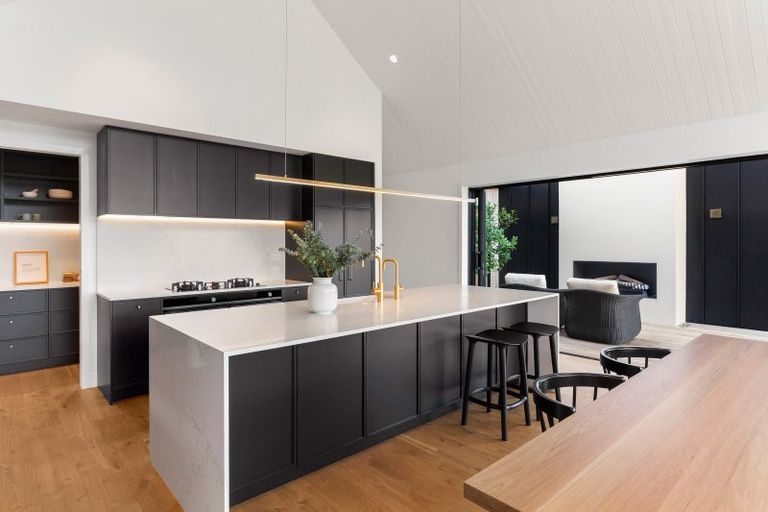 Photo of property in 88 Riverhead Point Drive, Riverhead, 0820