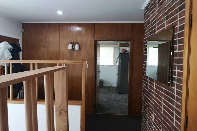 Photo of property in 33 Coronation Road, Hillcrest, Auckland, 0627