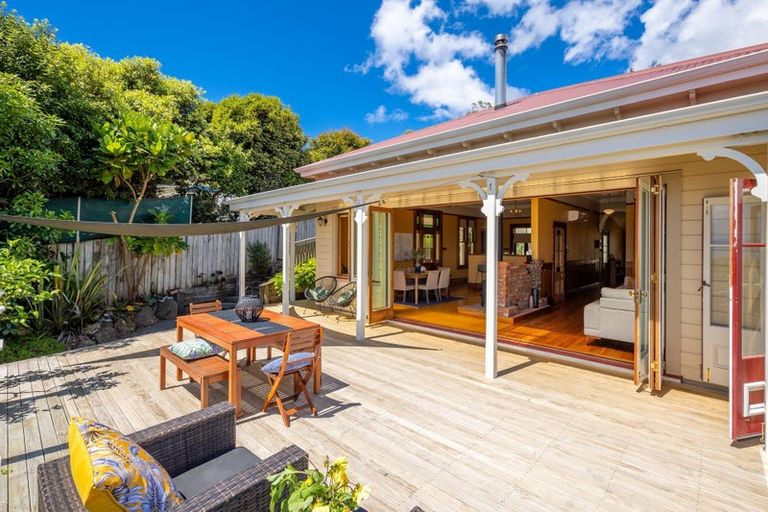 Photo of property in 21 Athol Street, Glenduan, Nelson, 7071