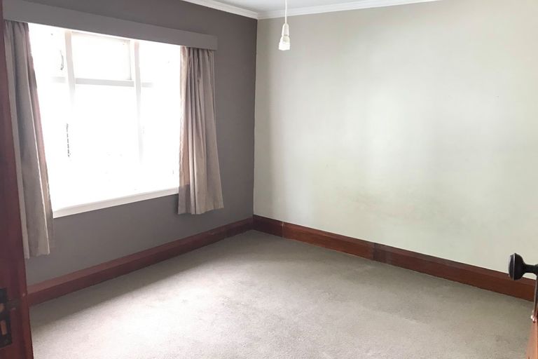 Photo of property in 326 Bay View Road, South Dunedin, Dunedin, 9012