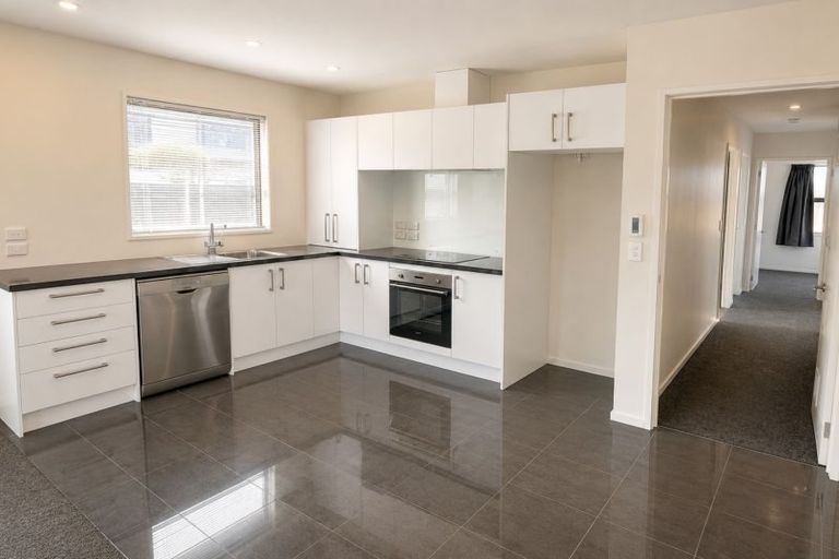 Photo of property in 15 Packard Crescent, Halswell, Christchurch, 8025