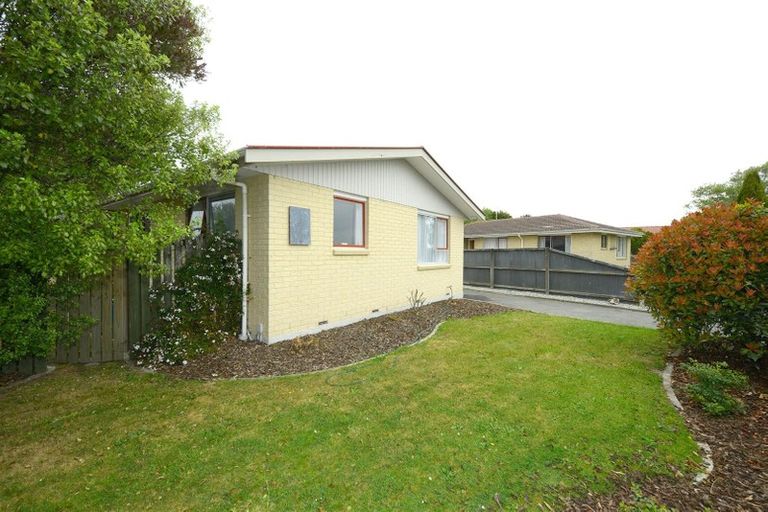 Photo of property in 65 Saint Heliers Crescent, Aranui, Christchurch, 8061