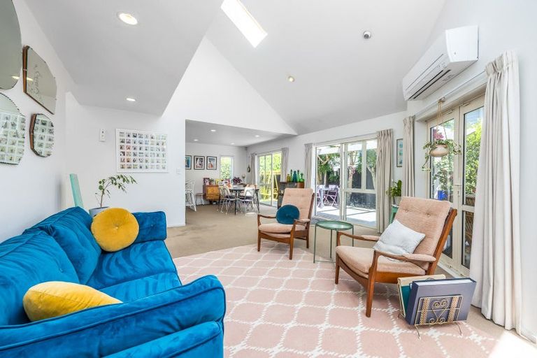 Photo of property in 51 Hart Road, Hauraki, Auckland, 0622