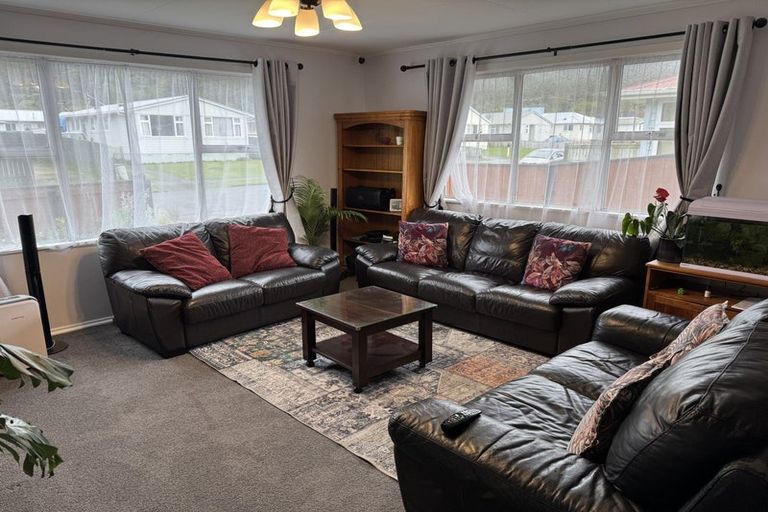 Photo of property in 28 Hamstead Street, Wainuiomata, Lower Hutt, 5014