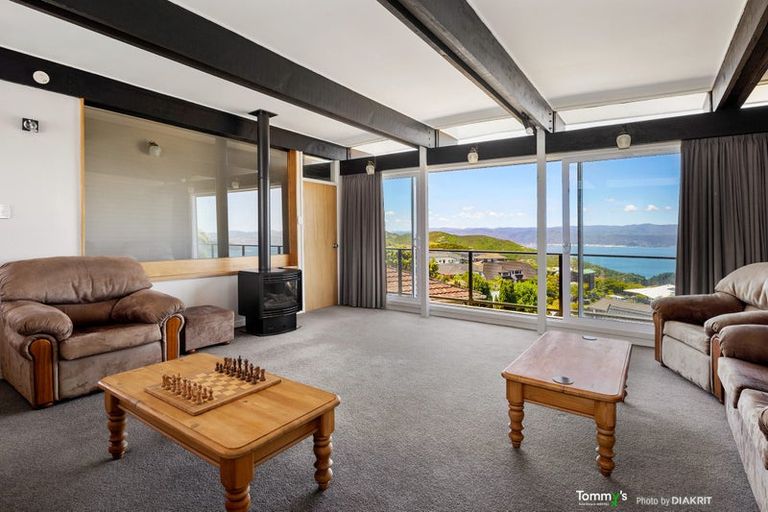 Photo of property in 58 Rangoon Street, Khandallah, Wellington, 6035