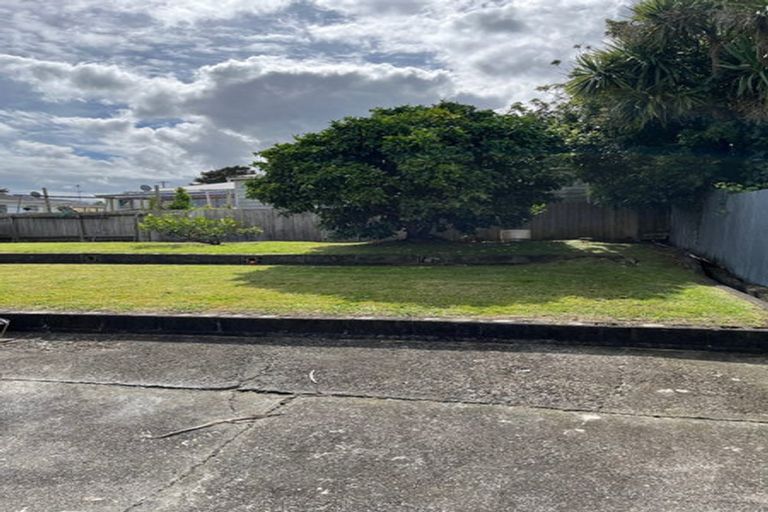 Photo of property in 22 Ellen Street, Manurewa East, Auckland, 2102