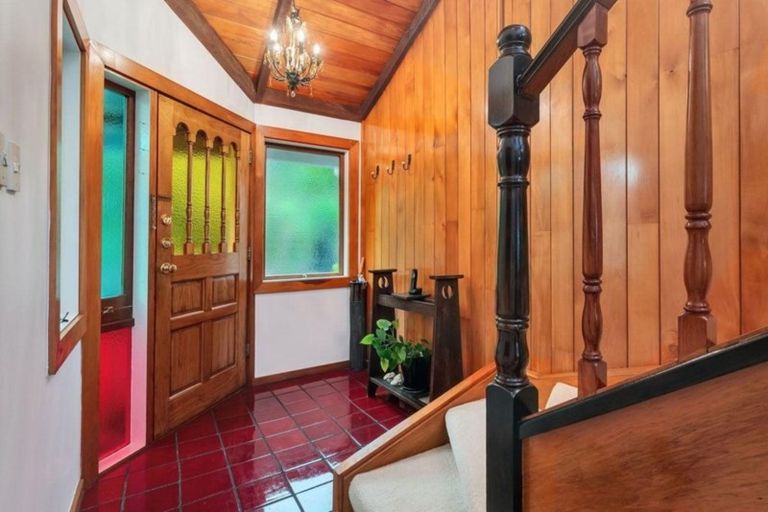 Photo of property in 431 Titirangi Road, Titirangi, Auckland, 0604