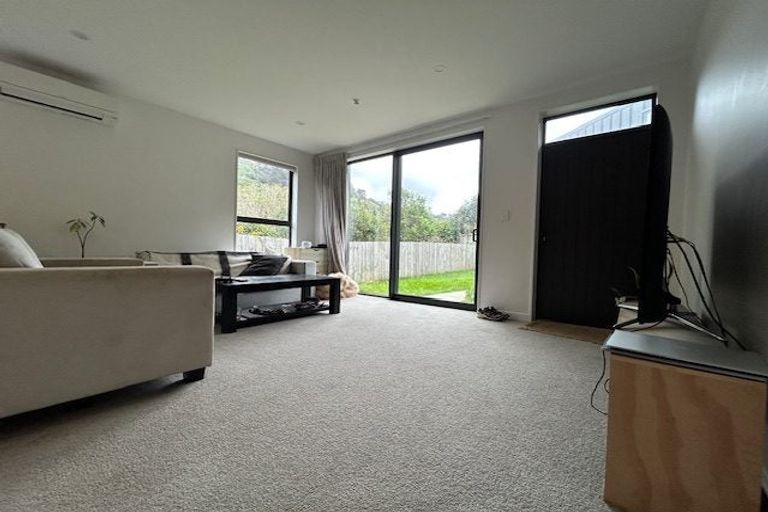 Photo of property in 41 Rua Kai Way, Brooklyn, Wellington, 6021