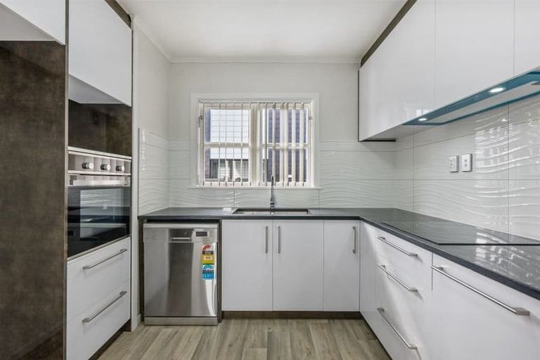 Photo of property in 18b Calvert Avenue, Mangere East, Auckland, 2024