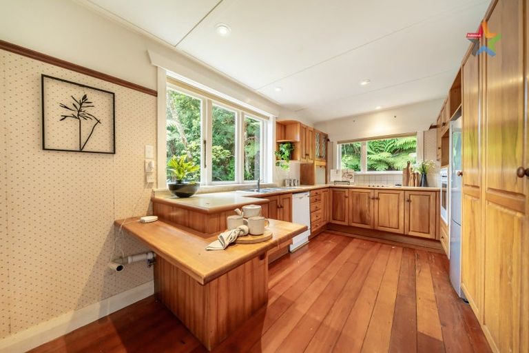 Photo of property in 142 Seddon Street, Naenae, Lower Hutt, 5011