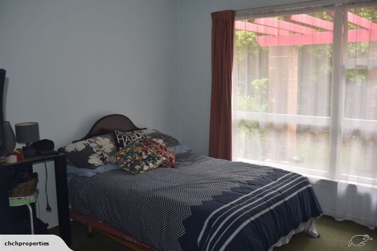 Photo of property in 151 Avonhead Road, Avonhead, Christchurch, 8042