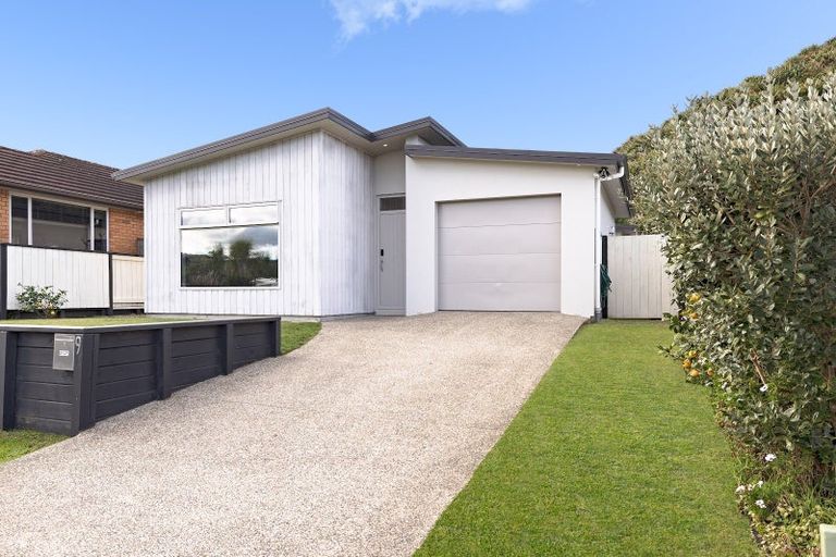 Photo of property in 9 Lakeview Quay, Pyes Pa, Tauranga, 3112