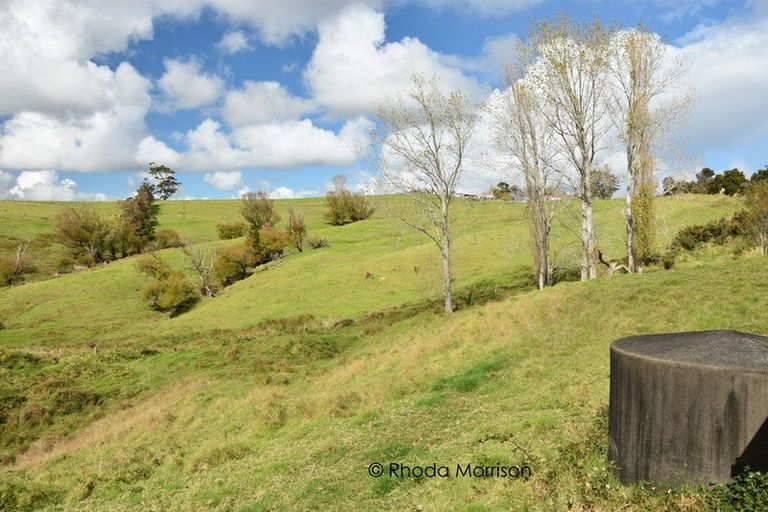 Photo of property in 153 Pahi Road, Pahi, Paparoa, 0571