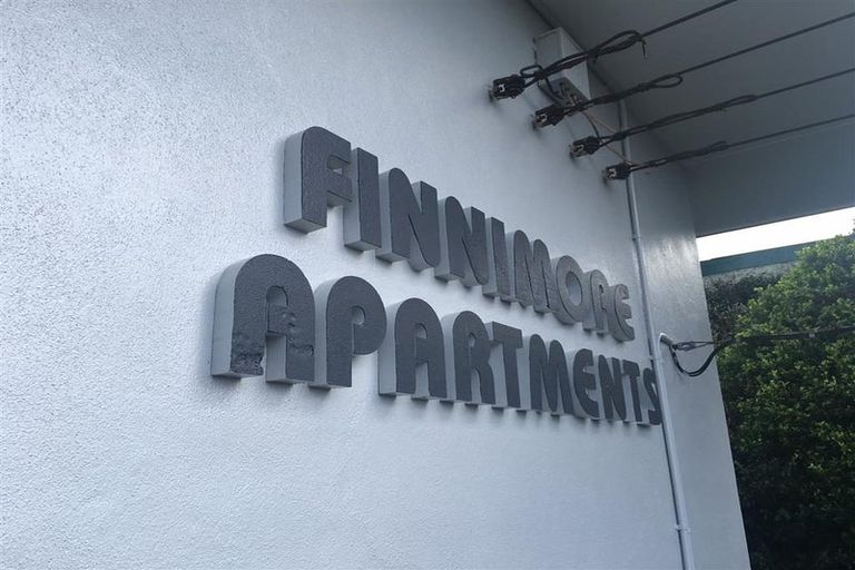 Photo of property in 25 Finnimore Terrace, Vogeltown, Wellington, 6021