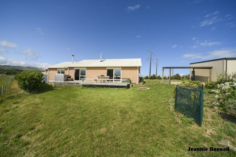 Photo of property in 83 Williams Road, Tokomaru, Palmerston North, 4474