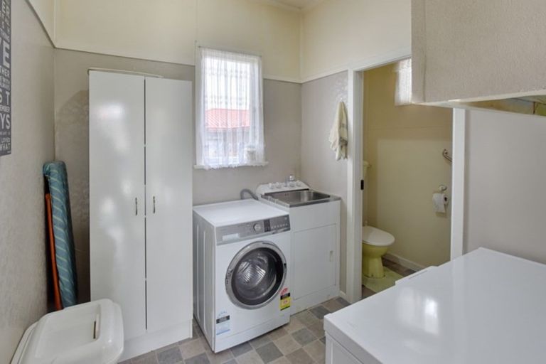 Photo of property in 114 Broughton Street, Gore, 9710